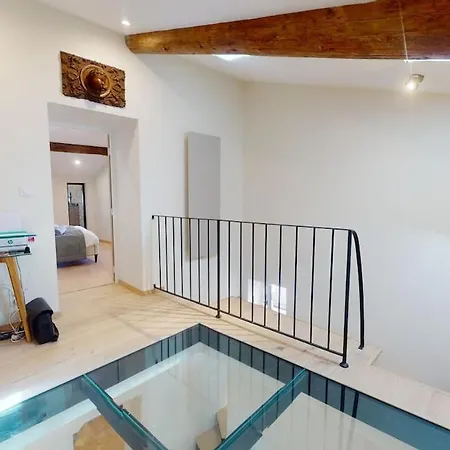 La Tour De Villa