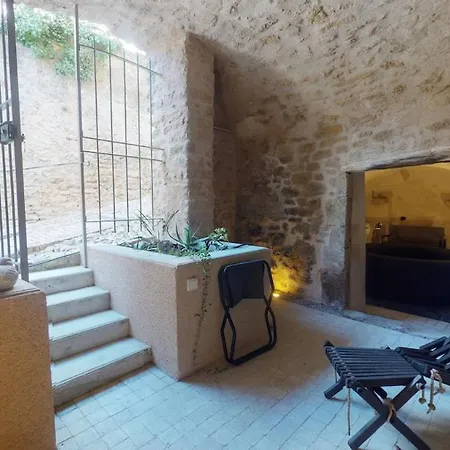 La Tour De Villa